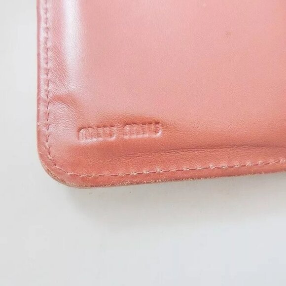 Auth miumiu - 5M1120 Pink Patent Leather Bifold Wallet - Picture 8 of 15